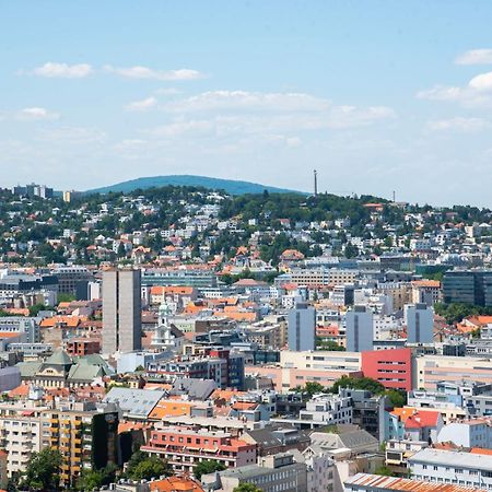 Appartement Luxury 1Bdrm On The 28Th Floor à Bratislava Extérieur photo
