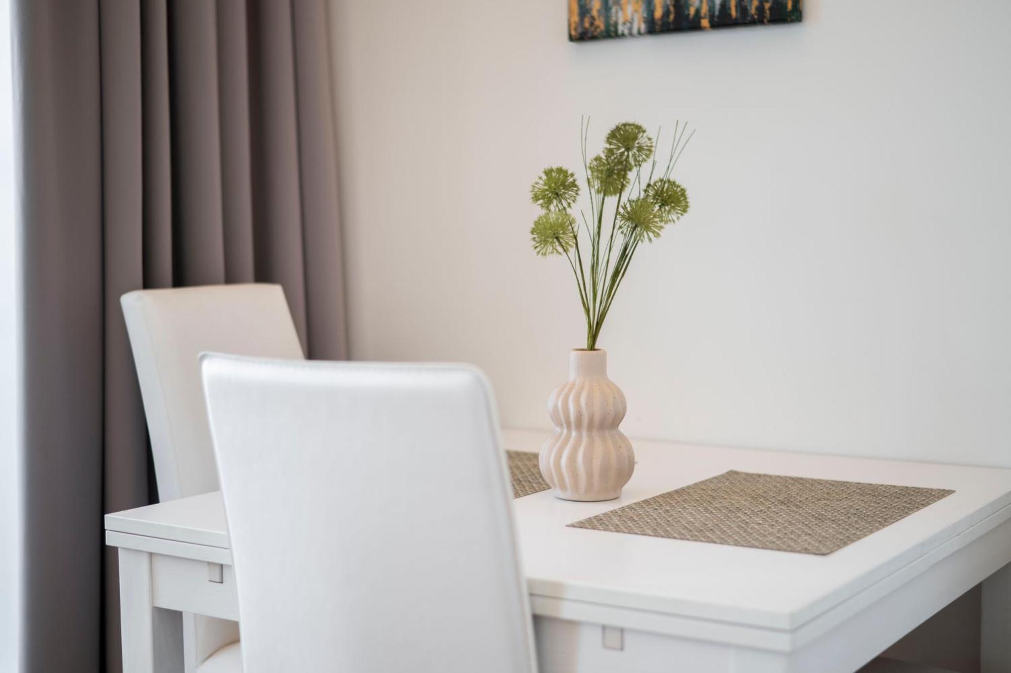 Appartement Luxury 1Bdrm On The 28Th Floor à Bratislava Extérieur photo